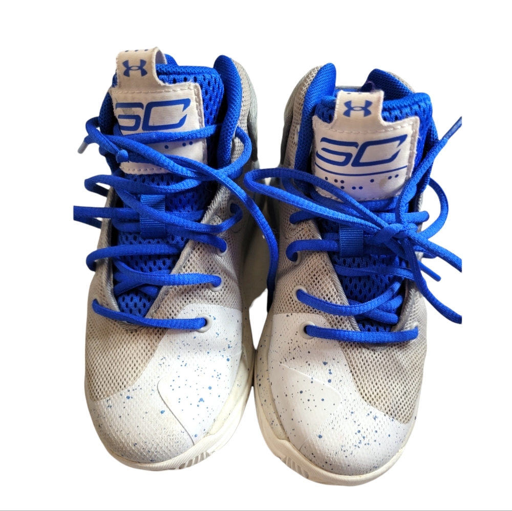 Under Armour Kids Basketball shoes